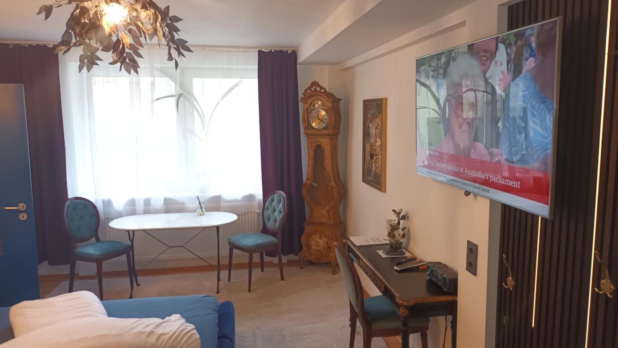 Stilvolles Appartement Im Zentralen Schwabing - Innenstadt Monaco di Baviera Esterno foto